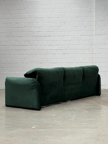 Vintage Sofa Maralunga 675 von Vico Magistretti für Cassina grün Samt 3-Sitzer