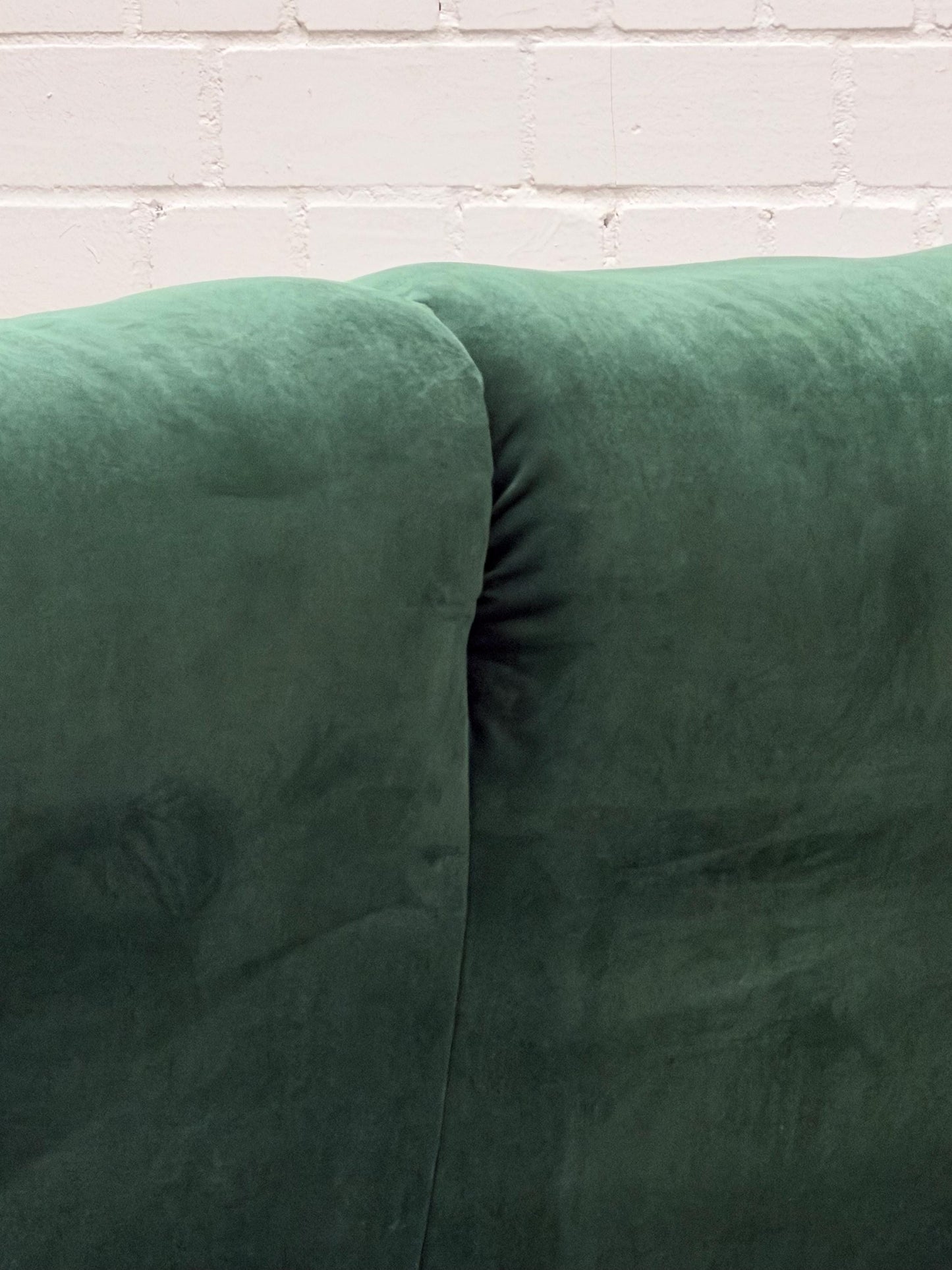 Vintage Sofa "Maralunga" von Vico Magistretti für Cassina in grünem Samt