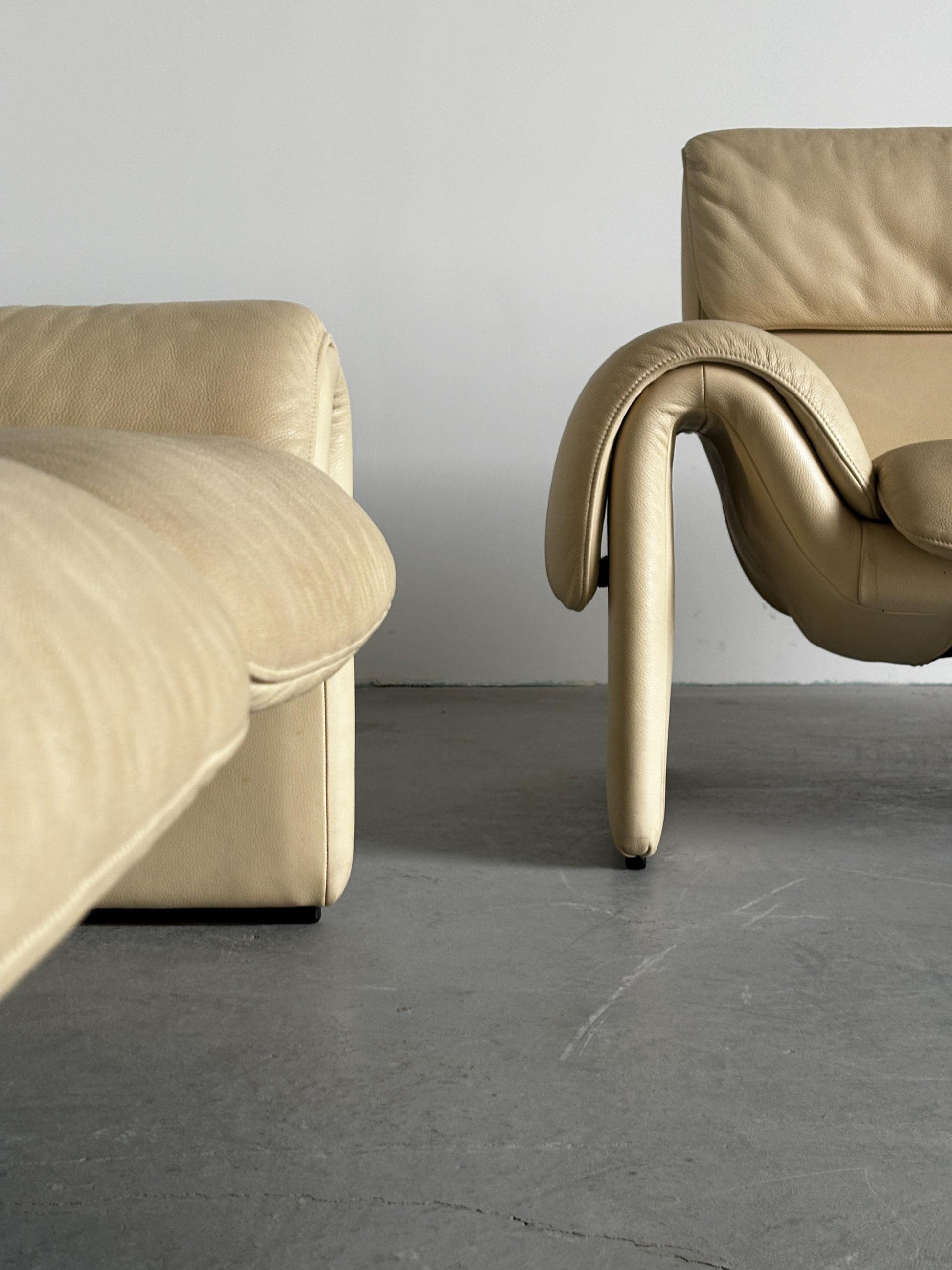 Vintage Set von 2 DS 2011 Sofa von De Sede für De Sede beige greige