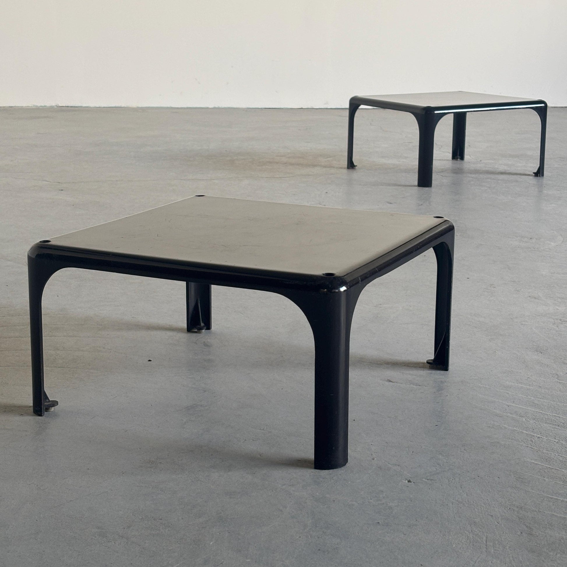 Vintage Set von 2 Beistelltisch Demetrio 45 von Vico Magistretti für Artemide Milano, schwarz