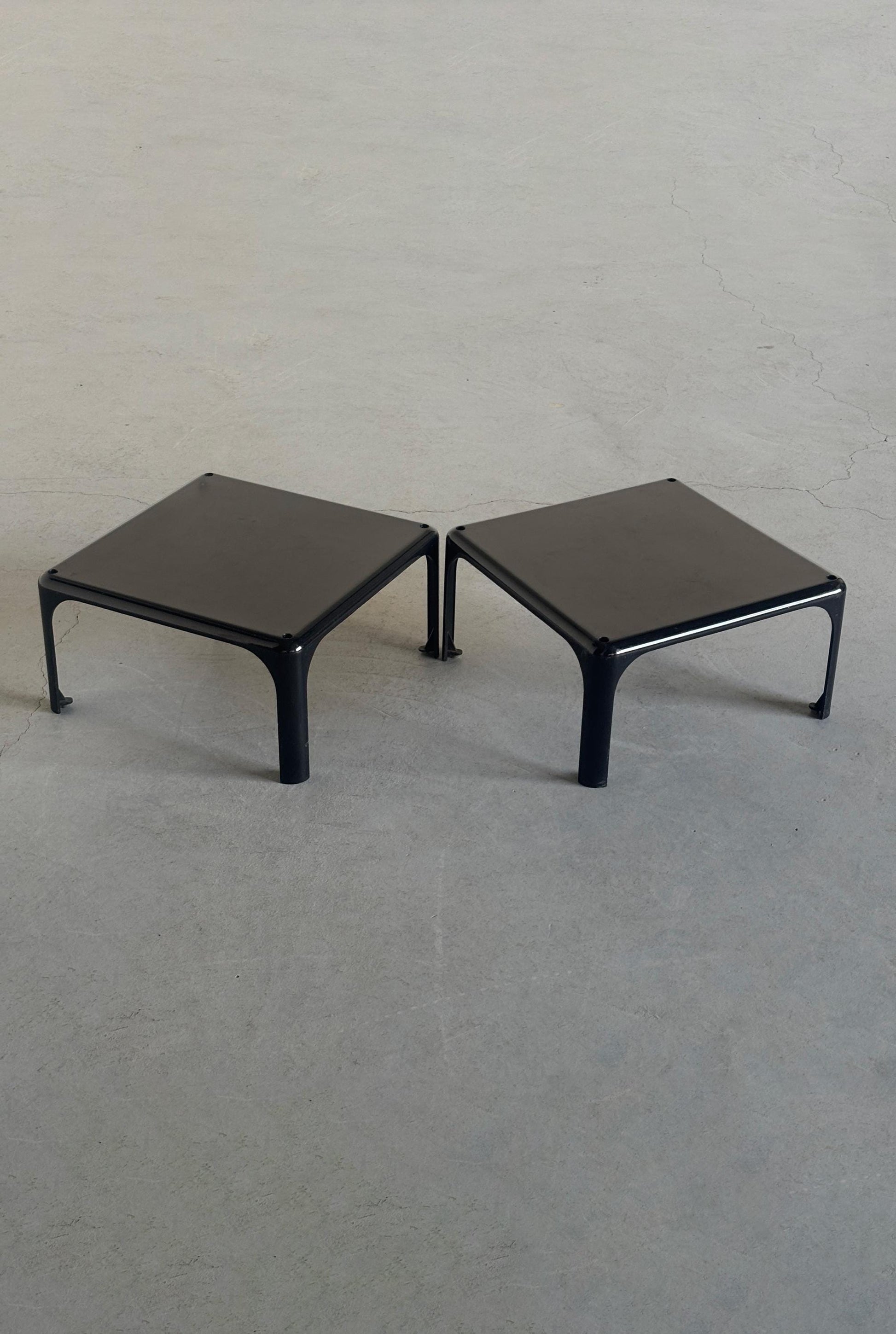 Vintage Set von 2 Beistelltisch Demetrio 45 von Vico Magistretti für Artemide Milano, schwarz