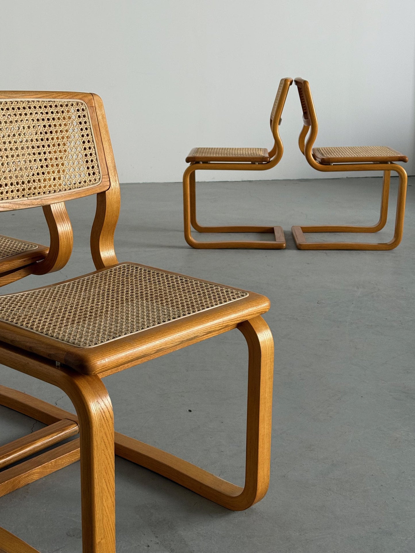 Vintage Set von 4 Freischwinger Esszimmerstuhl von Lübke für Lübke, Bugholz Geflecht