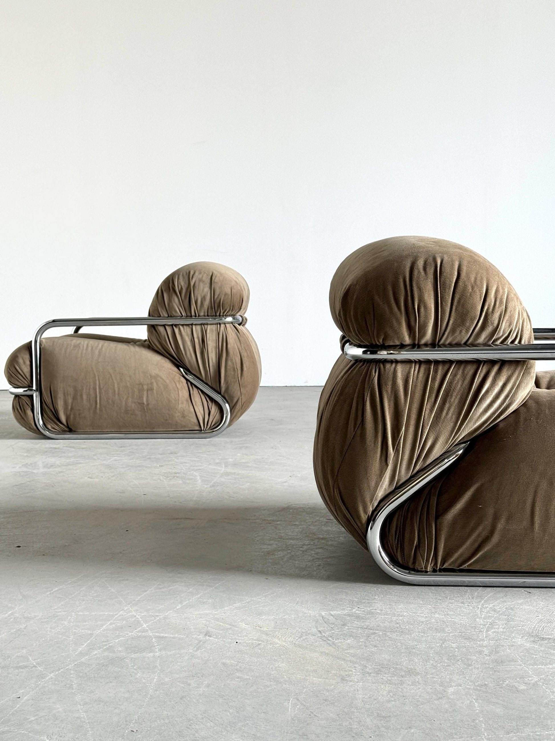 Vintage Set von 2 Sessel von Mario Sabot camel hellbraun verchromt