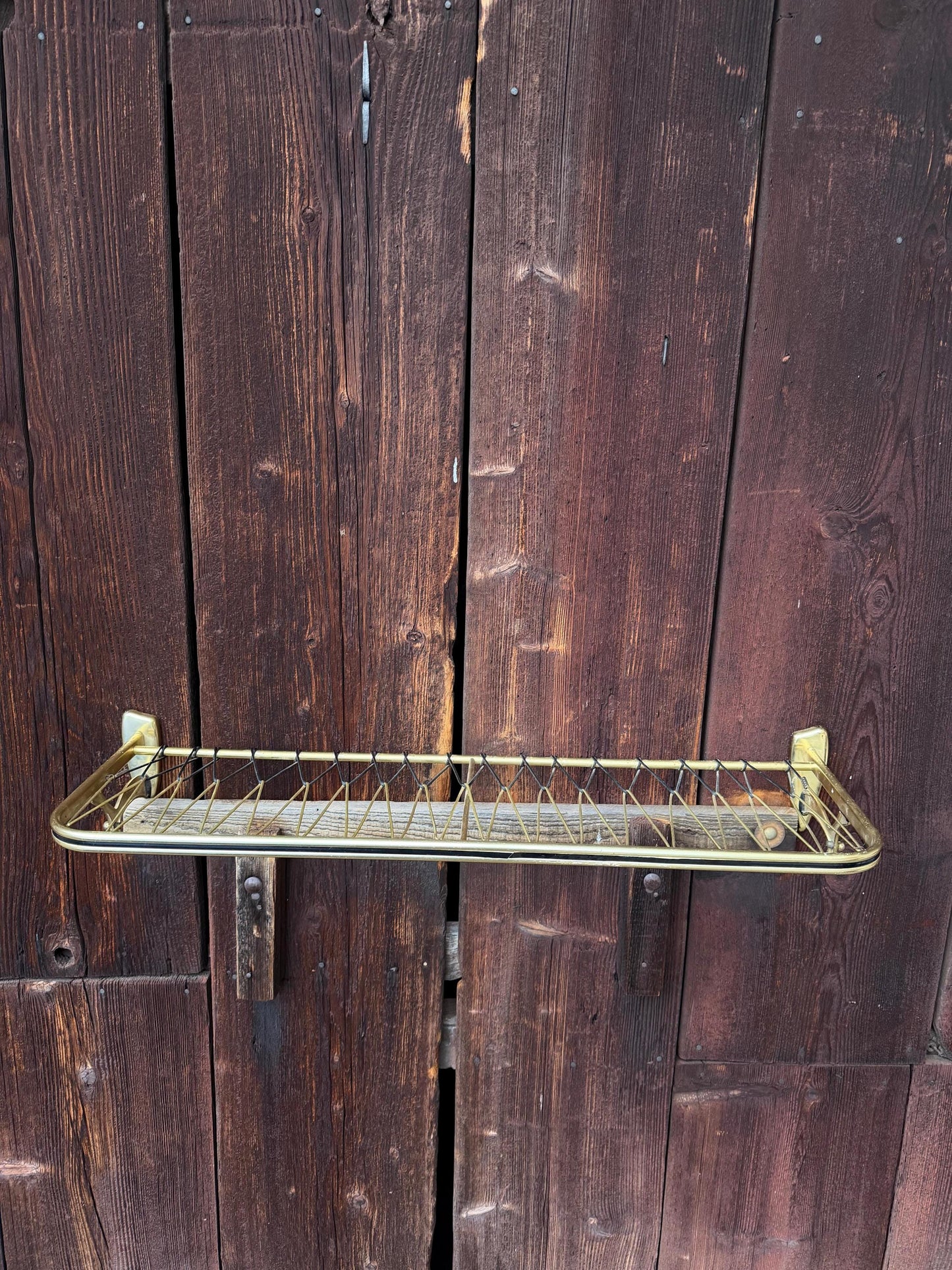 Vintage Wandregal Gold Schwarz Metall mit Schnur-Bespannung