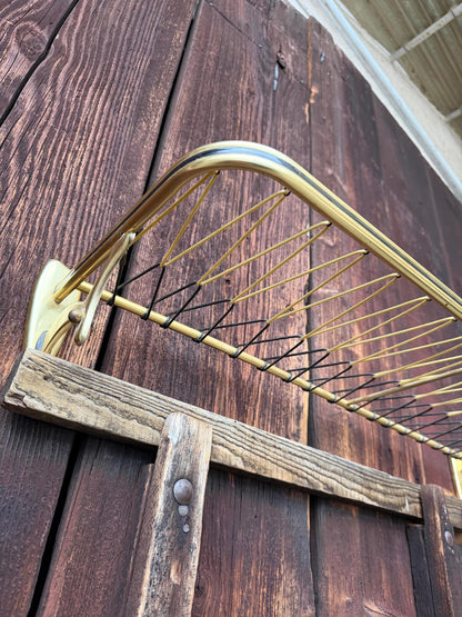 Vintage Wandregal Gold Schwarz Metall mit Schnur-Bespannung