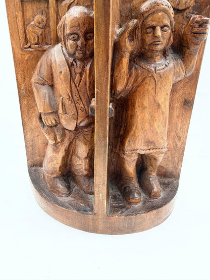Vintage Wandrelief Holz-Schnitzbild handgefertigt figürliche Szene mit 2 Personen