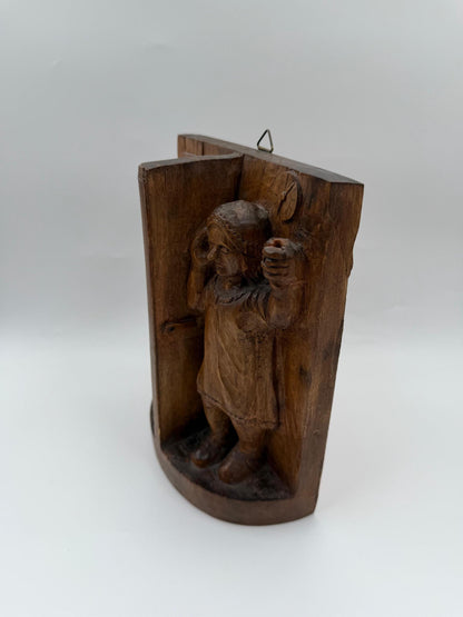 Vintage Wandrelief Holz-Schnitzbild handgefertigt figürliche Szene mit 2 Personen
