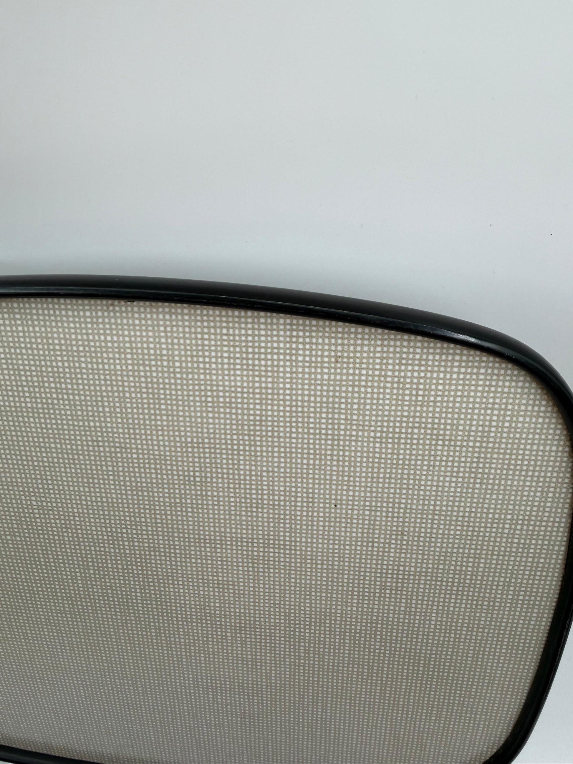 Vintage Serviertablett Gittermuster beige schwarz Metalltablett Retro Vintage-Bar Unterlage
