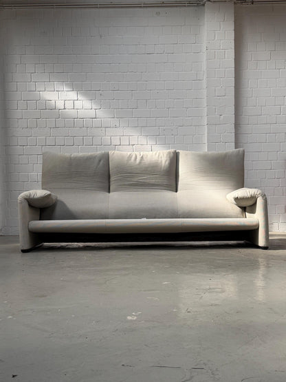 Vintage Sofa Maralunga 675 von Vico Magistretti für Cassina 3-Sitzer
