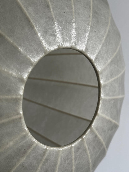 Vintage Pendelleuchte im Stil von Achille Castiglioni cremeweiß warmweiß Harz