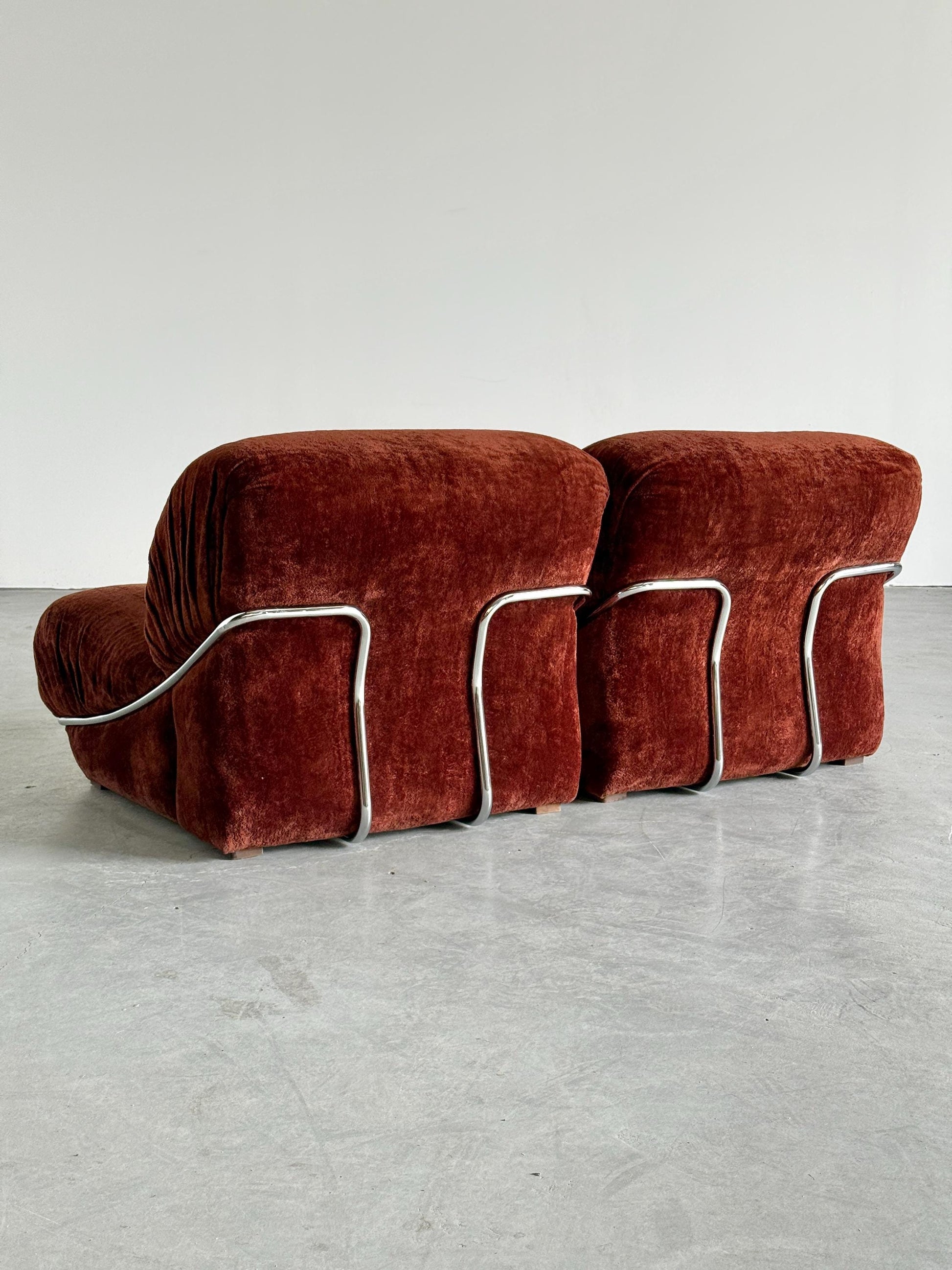 Vintage Set von 2 Lounge Chair italienisch, Rost Samt, Chromrahmen