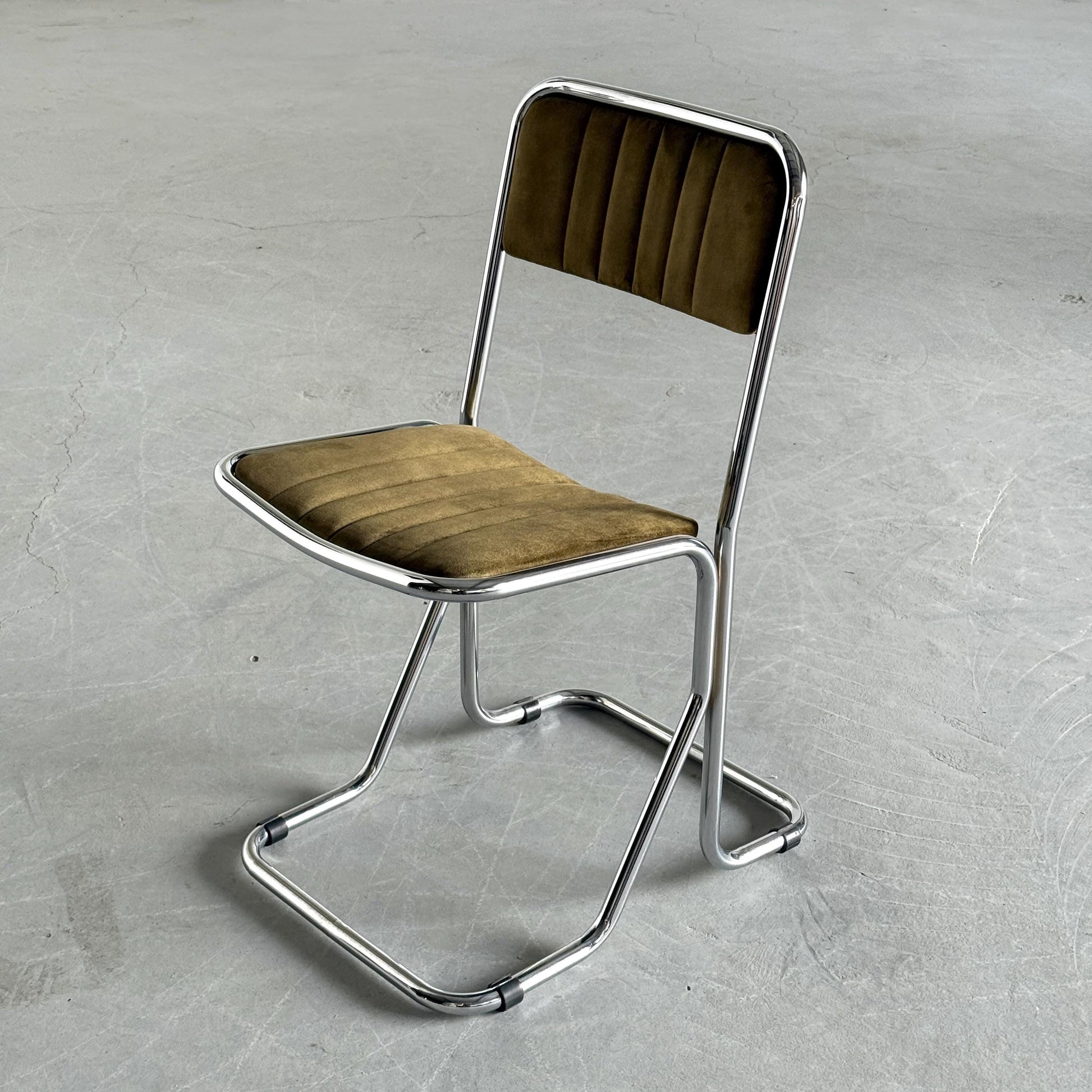 Vintage Freischwinger Stuhl von Arflex für Arflex dunkelgrün chrom