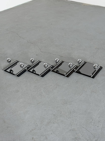 Vintage Garderobenhaken Set von 4 von Willy Rizzo für Rizzo Rauchspiegel Wandmontage