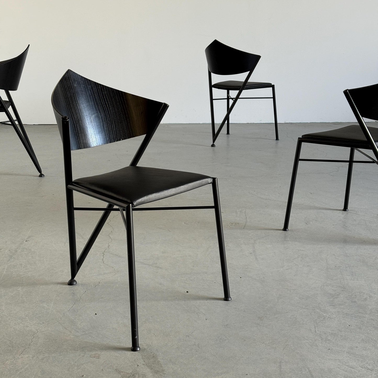 Vintage Stuhl D-Tec schwarz von VintageD-Tec für VintageVintage schwarz gebeizt