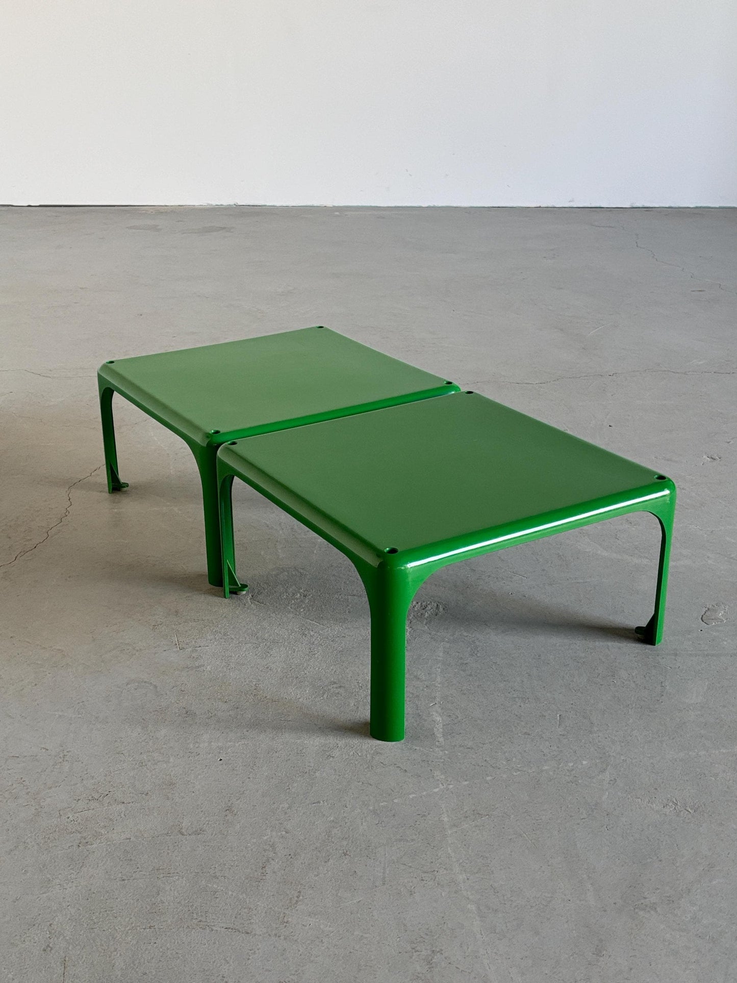Vintage Set von 2 Beistelltisch Demetrio 45 von Vico Magistretti für Artemide Milano Grün