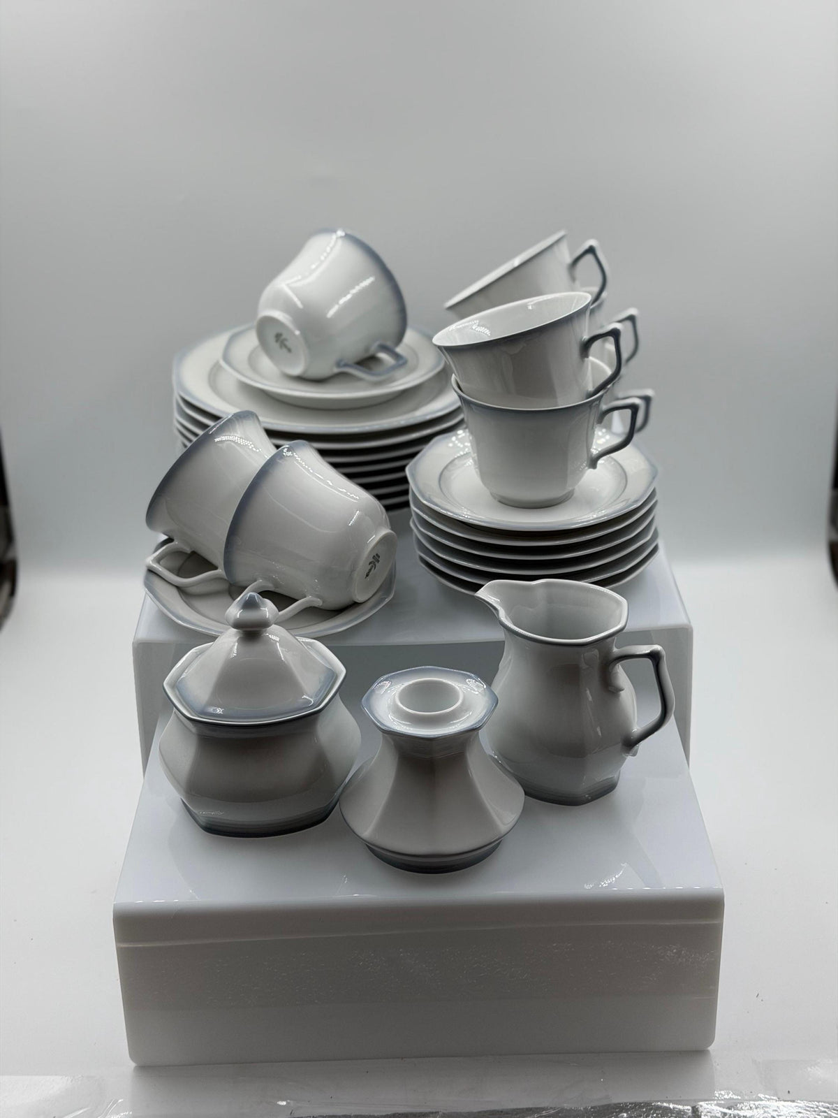 Vintage Kaffeeservice von Winterling Marktleuthen für 8 Personen 29-teilig Weiß Porzellan