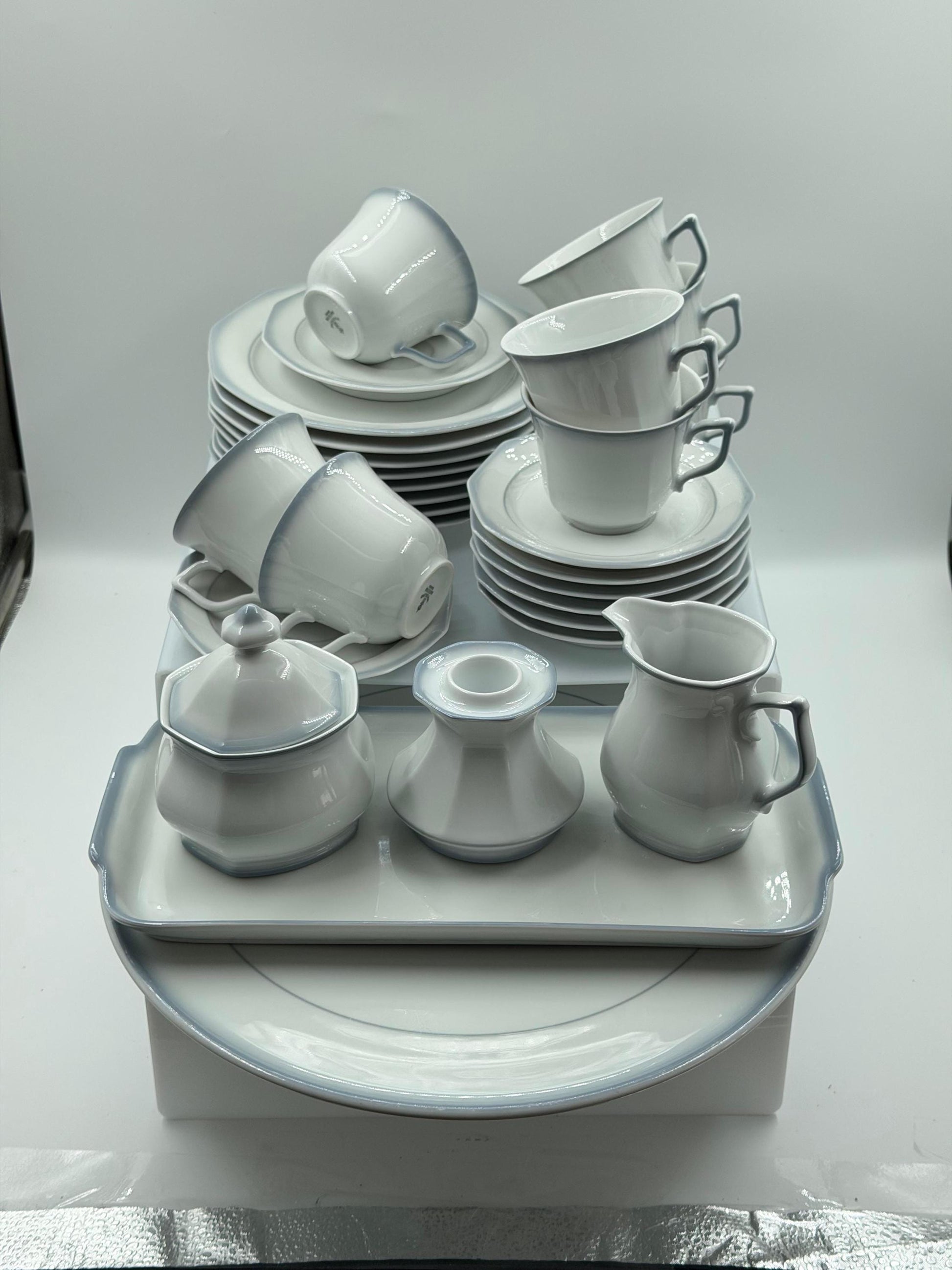 Vintage Kaffeeservice von Winterling Marktleuthen für 8 Personen 29-teilig Weiß Porzellan
