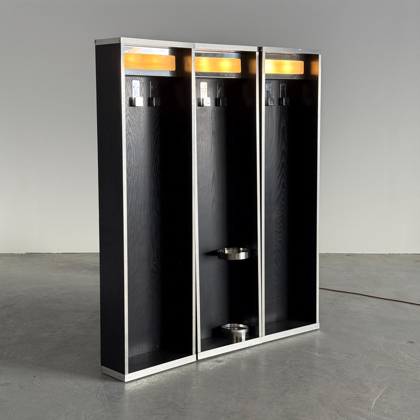 Vintage Garderobe mit Beleuchtung für Italien Vintage 1970er, freistehend