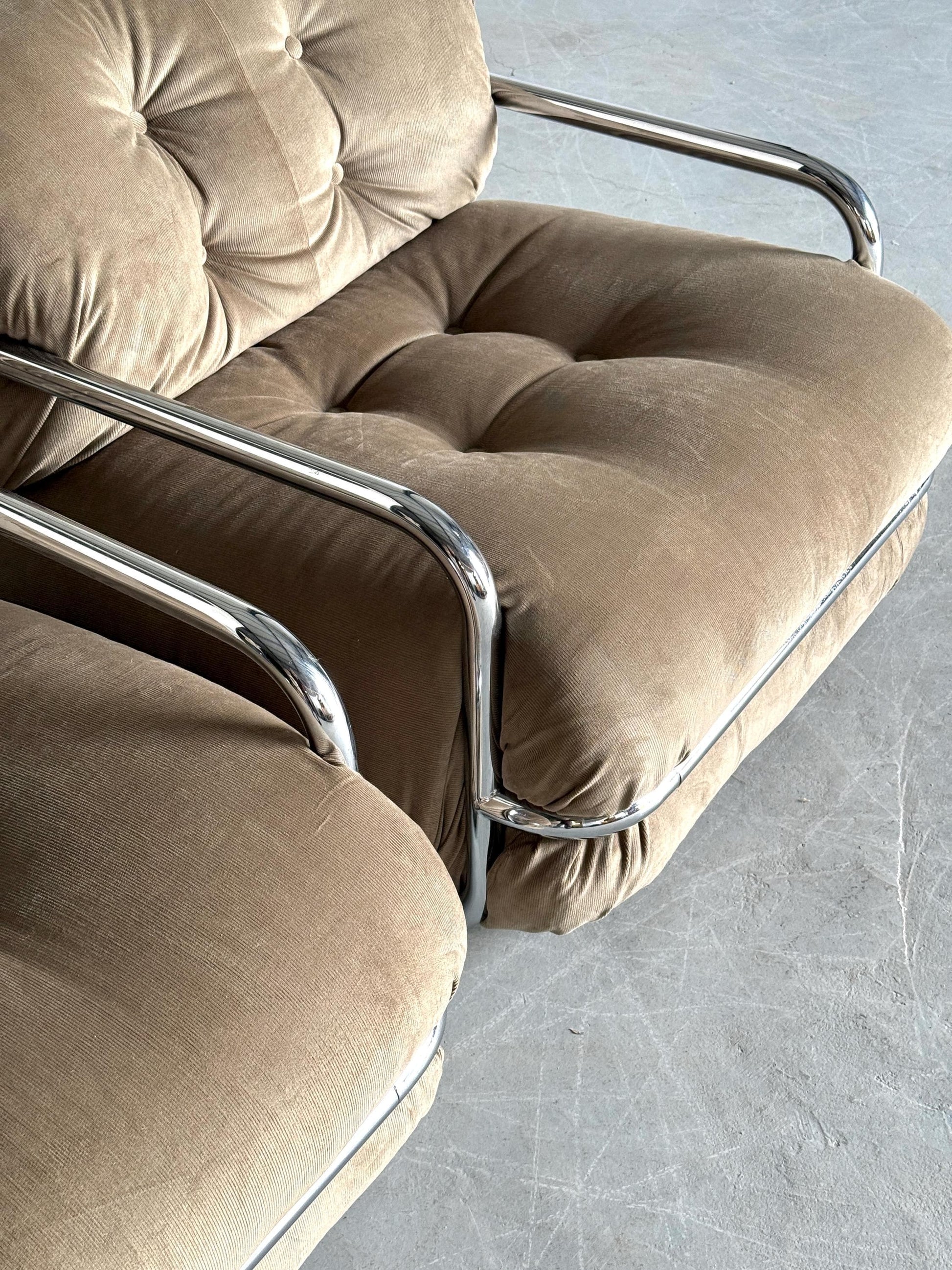 Vintage Set von 2 Sessel von Mario Sabot camel hellbraun verchromt