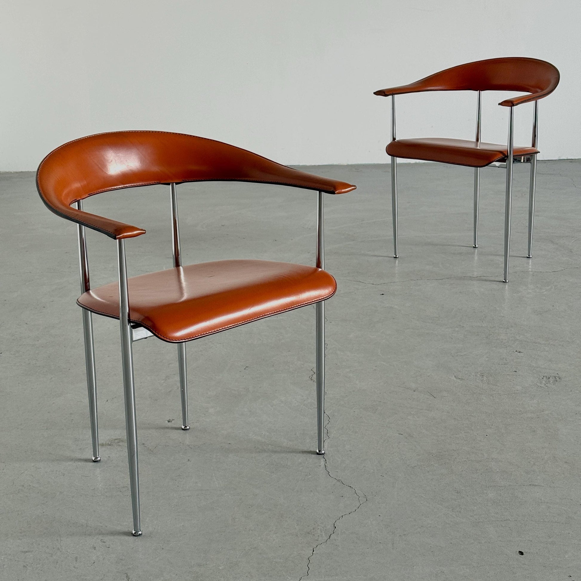 Vintage Set von 2 Stuhl P40 von Giancarlo Vegni und Gianfranco Gualtierotti für Fasem Cognac
