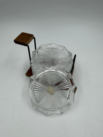 Vintage Untersetzer Set aus Bleikristall mit Holz Draht Gestell, stapelbar, klar dunkel