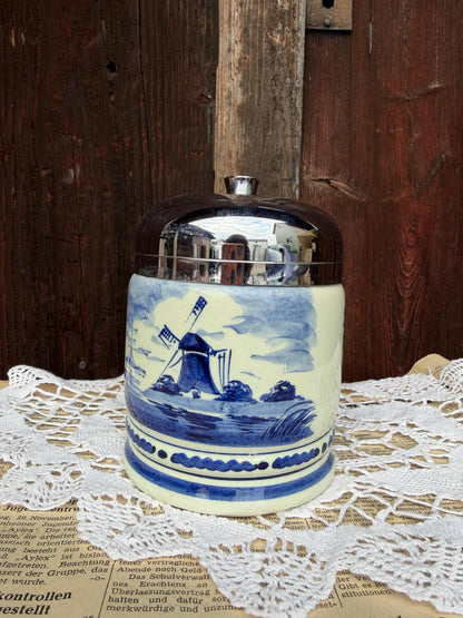 Vintage Servieraccessoire Keramikdose Delft Windmühle Blau Weiß Metall mit Metalldeckel