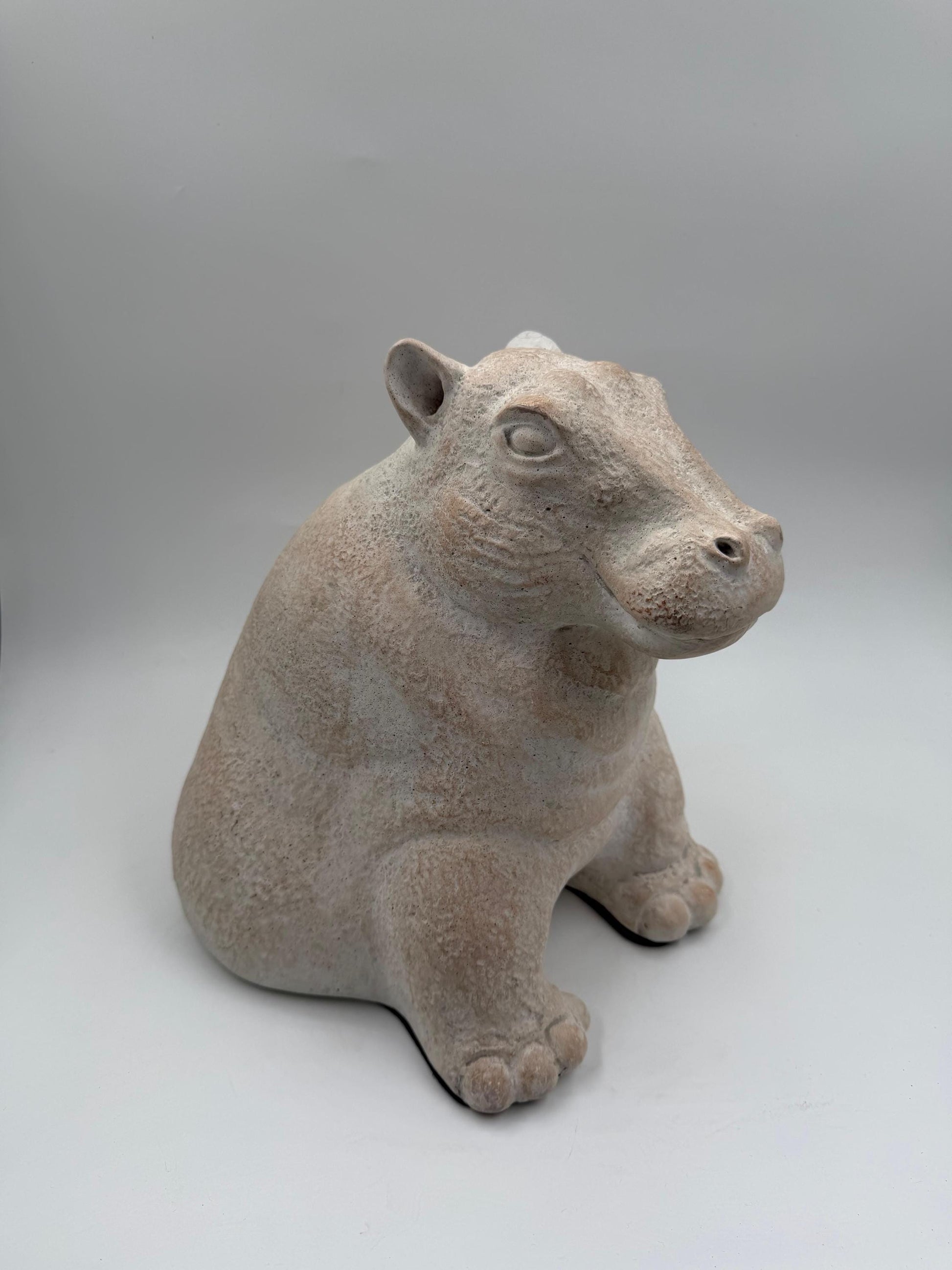 Vintage Skulptur Hippo von Paul Bellardo für Austin Productions grau erdig