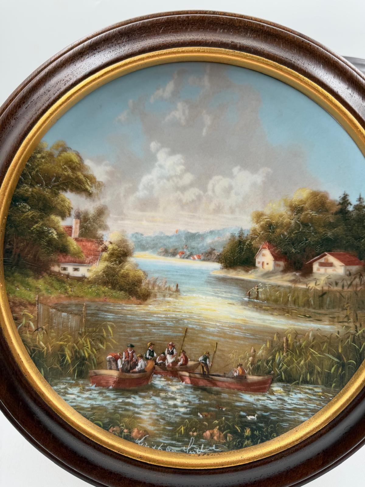 Vintage Sammelteller Set von 2 Lückels idyllisches Dorfleben von Christian Lückel für Seltmann Weiden mit Van Hygan und Smythe Rahmen