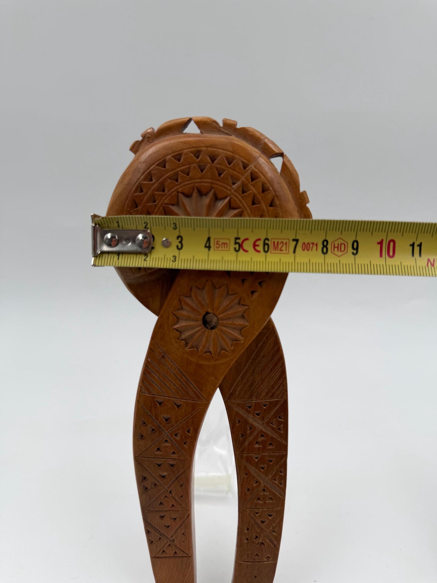 Vintage Nussknacker Zangennussknacker handgeschnitzt Unikat Holzton natur