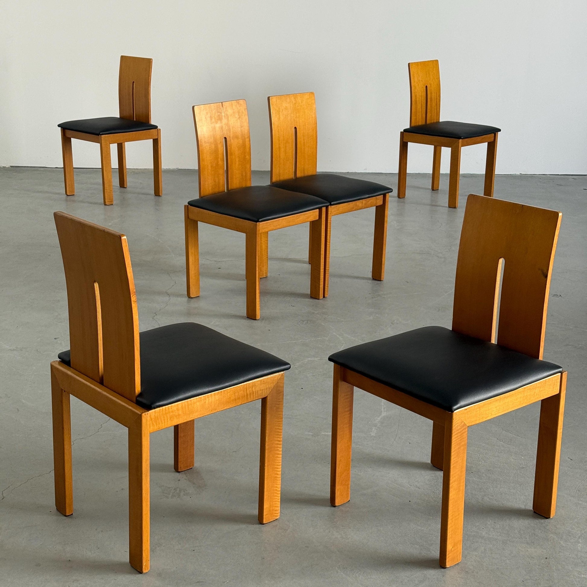 Vintage Stuhl Set von 6 im Stil von Carlo Scarpa für Italien, schwarz
