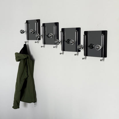 Vintage Garderobenhaken Set von 4 von Willy Rizzo für Rizzo Rauchspiegel Wandmontage