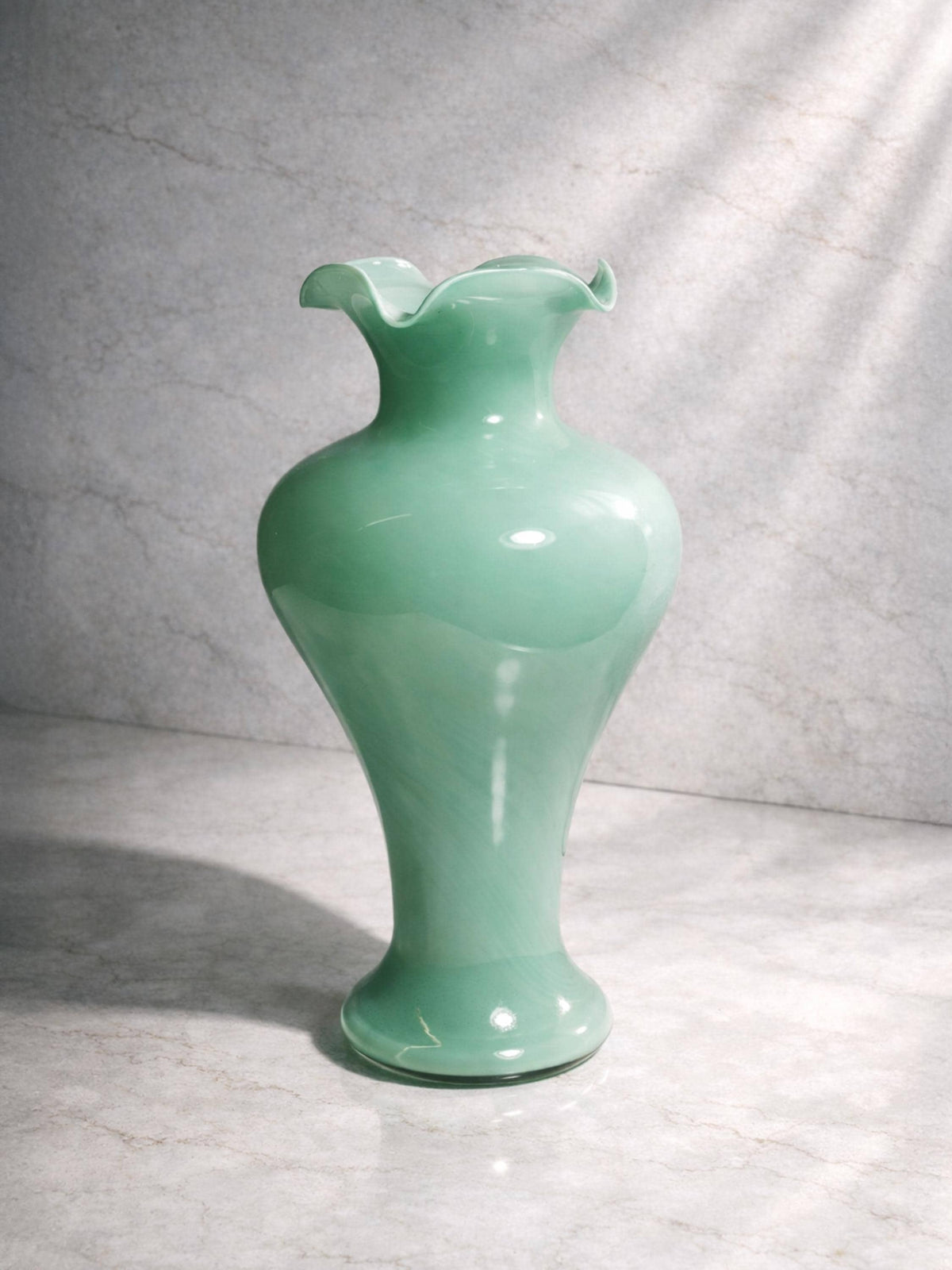 Vintage Murano Opalglas Vase in Jadegrün, Italien 1950er