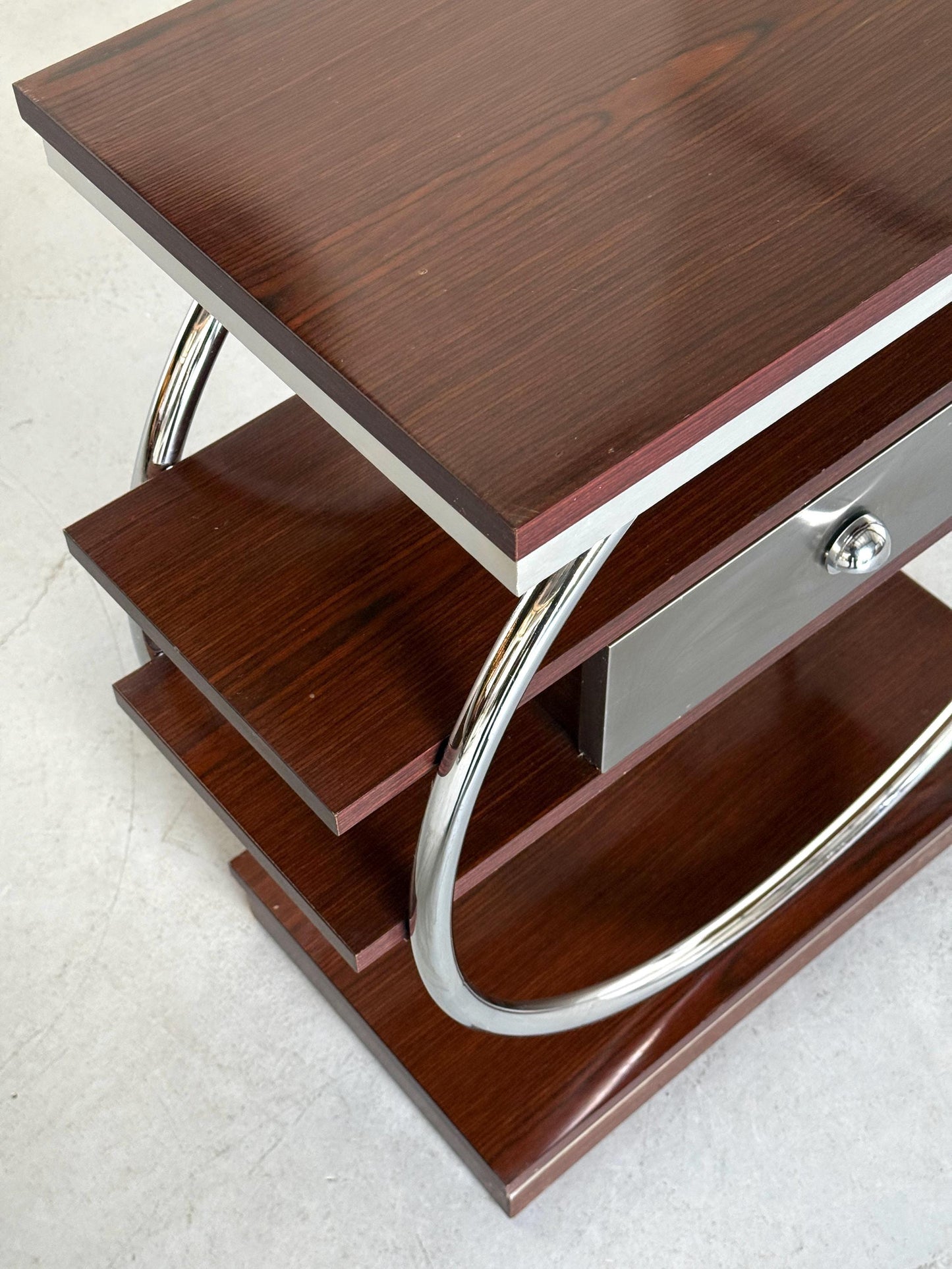 Vintage Konsolentisch Art Deco Revival, Dunkelholz und Chrom, Holz und Metall