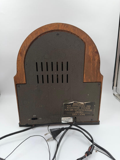 Vintage Röhrenradio Originalzustand voll funktionstüchtig Echtholz-Gehäuse