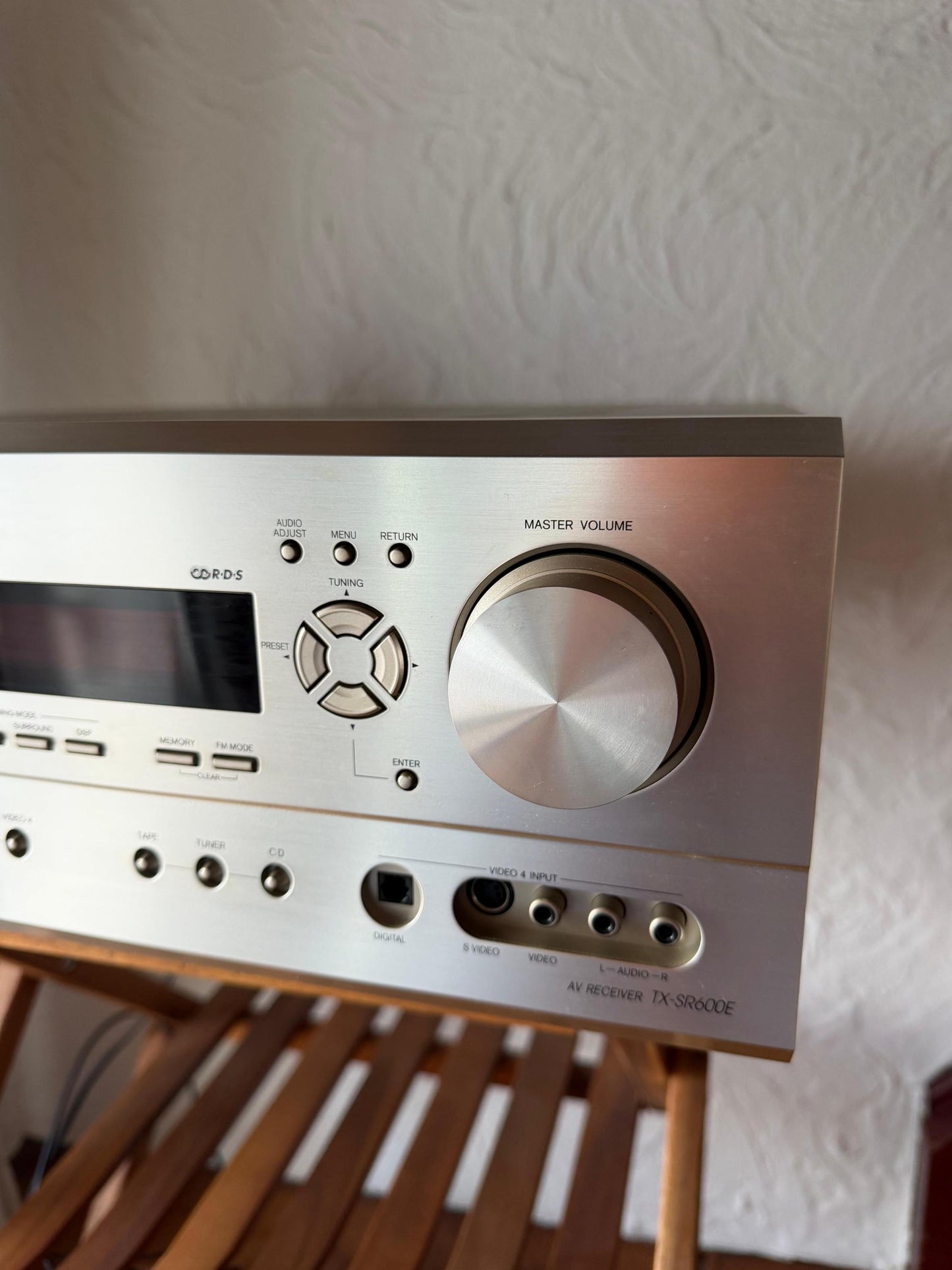 Vintage A/V-Receiver TX-SR600E für Onkyo in Silber