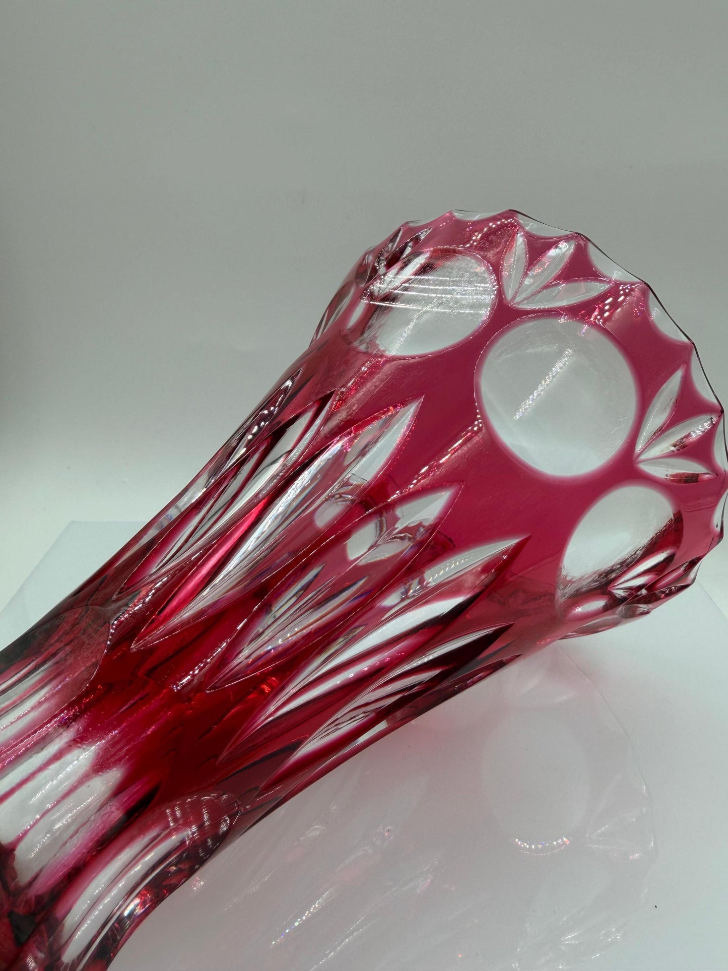 Vintage Kristallvase "Bamberg" von Nachtmann, Rubinrot Überfang handgeschliffen