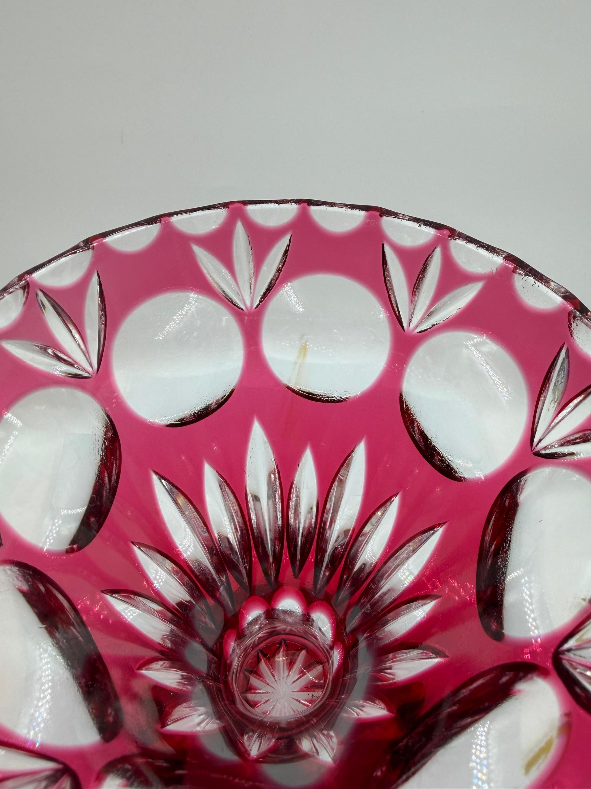 Vintage Kristallvase "Bamberg" von Nachtmann, Rubinrot Überfang handgeschliffen