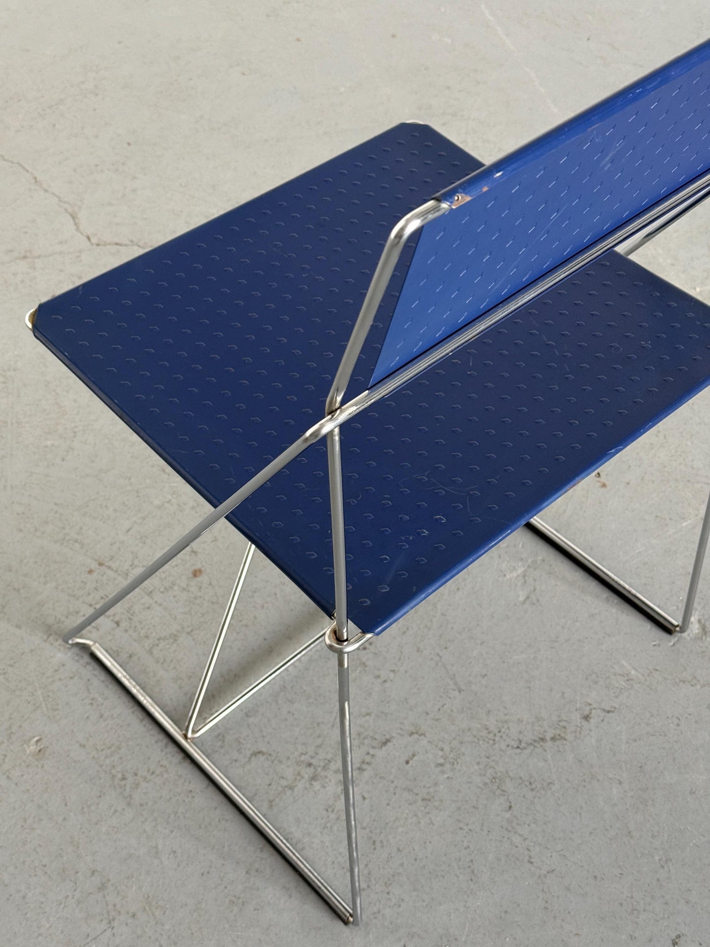 Vintage Stuhl X-Line von Niels Jørgen Haugesen für Magis, blau