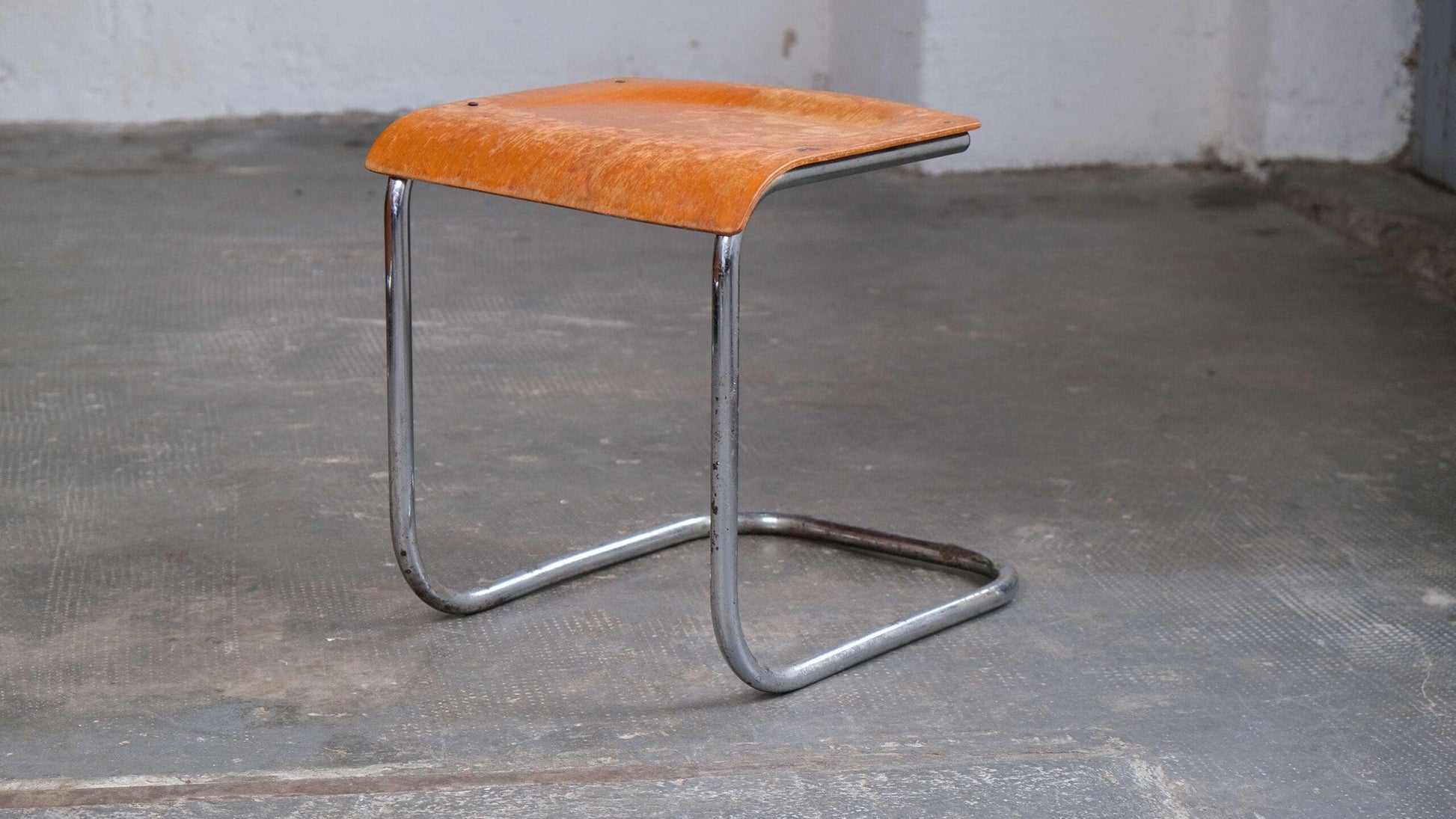 Vintage Bauhaus Hocker von Mart Stam in Hellbraun