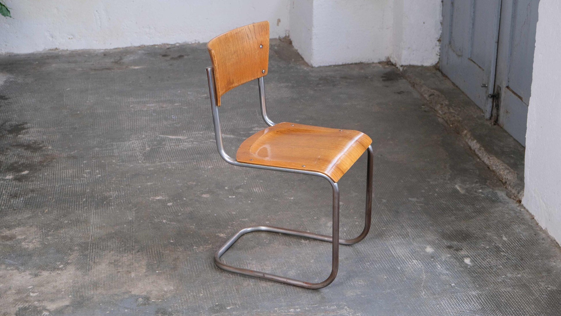 Vintage Freischwinger "S 43" nach Mart Stam in Hellbraun