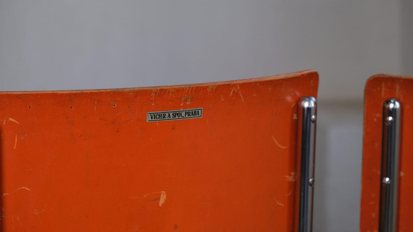 Vintage Freischwinger von Vichr in Orange