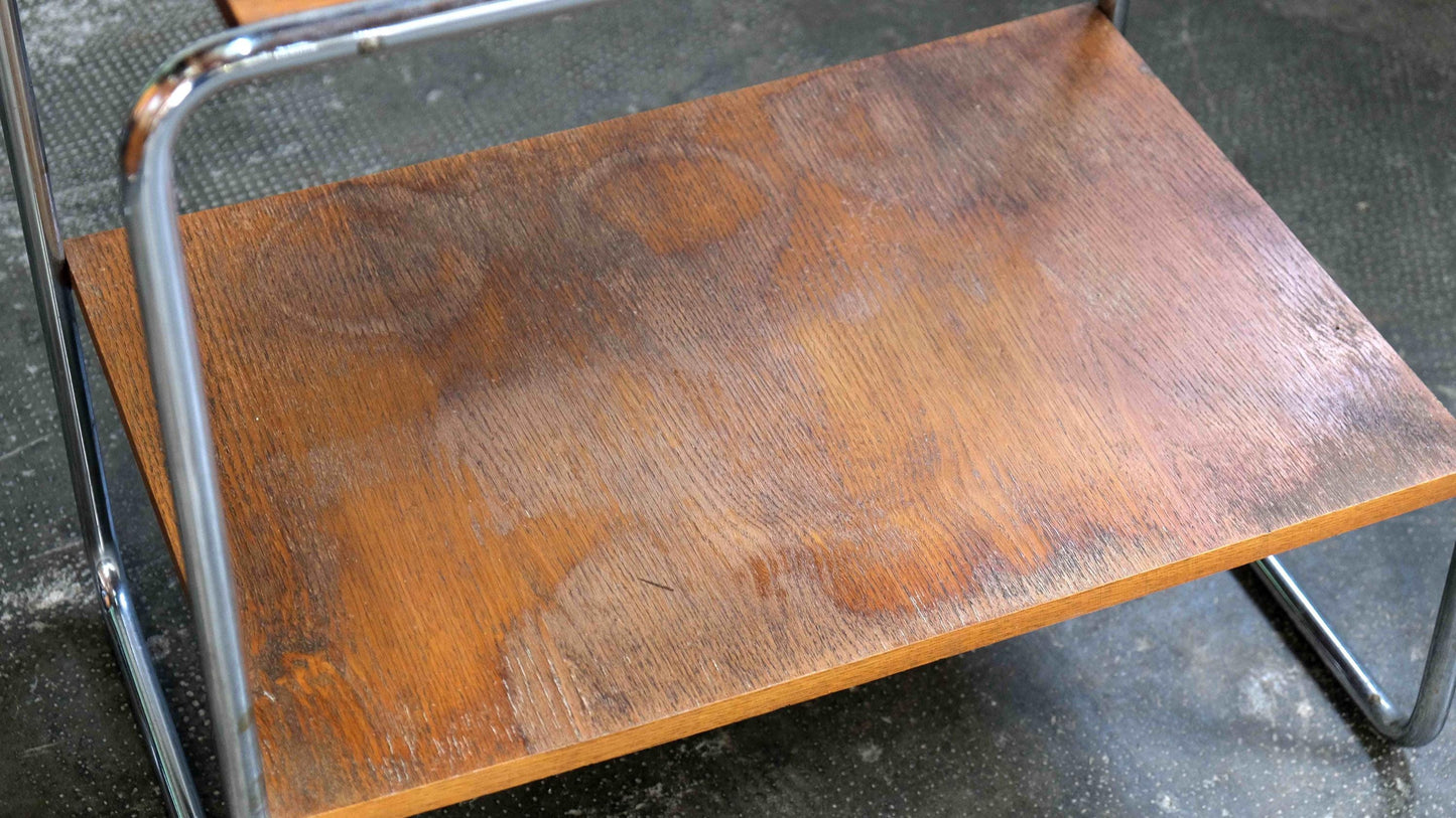 Vintage Bauhaus Regal mit verchromtem Stahlrohrgestell