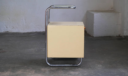 Vintage Nachttisch im Bauhaus Stil mit Glasplatte in cremeweiß