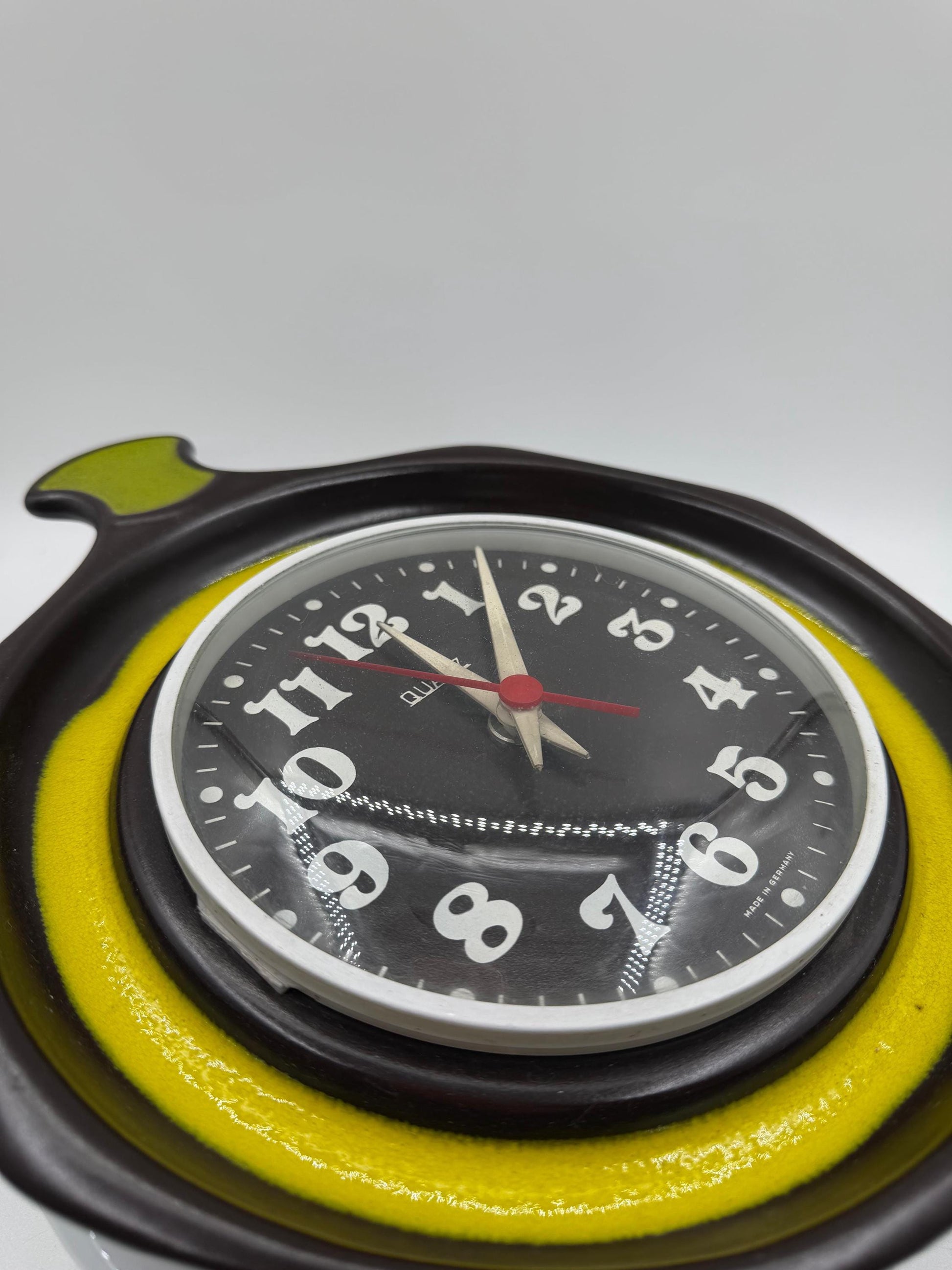 Vintage Wanduhr Chrom Orange Space Age 70er Jahre