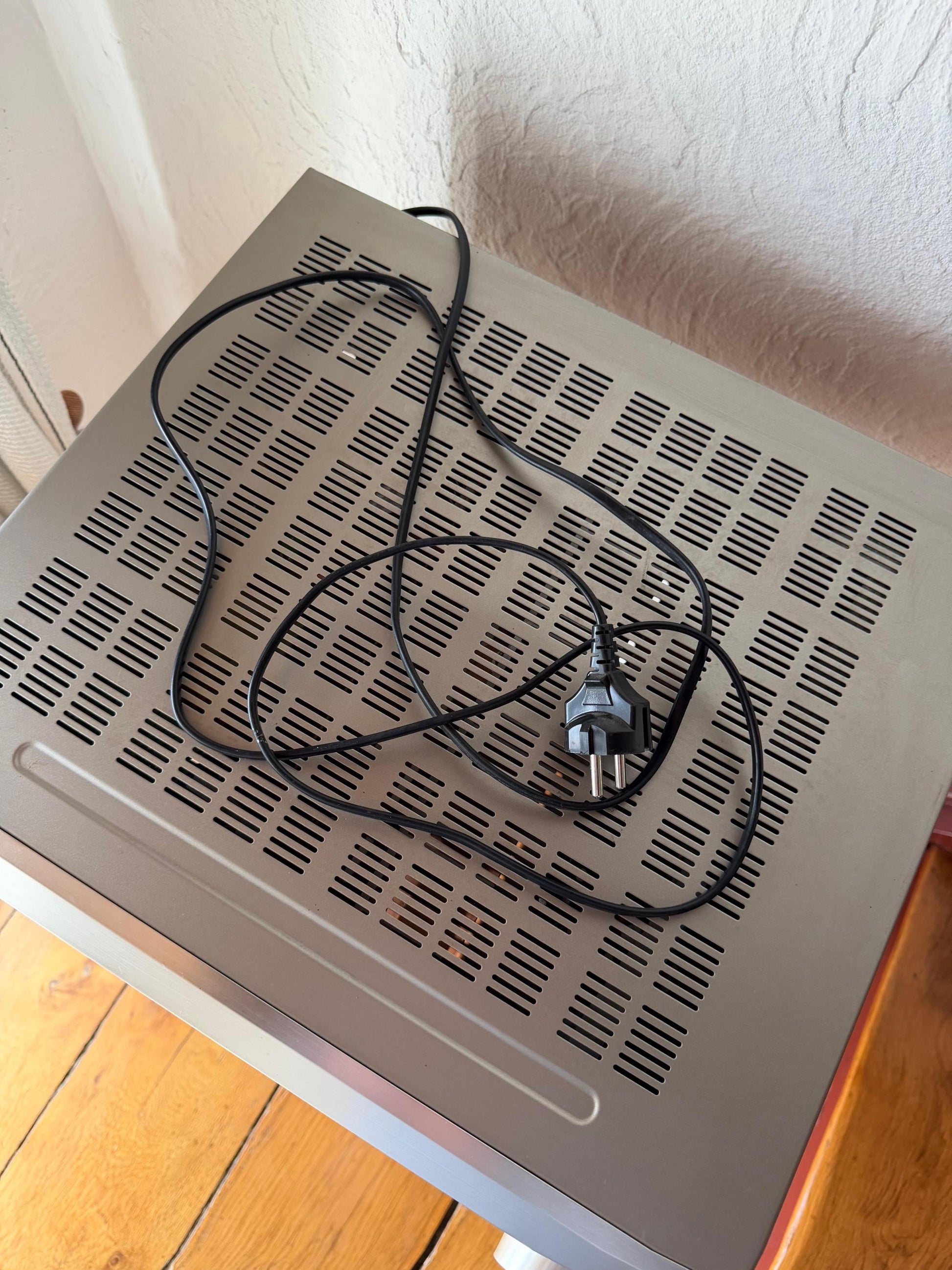 Vintage A/V-Receiver TX-SR600E für Onkyo in Silber