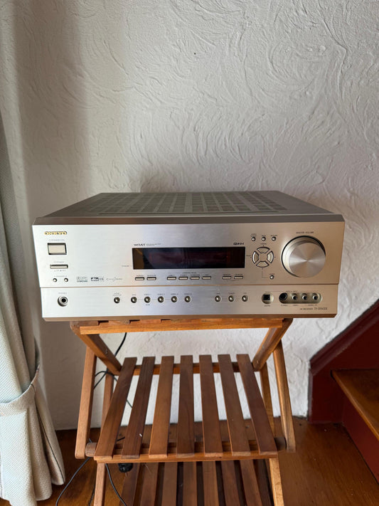 Vintage A/V-Receiver TX-SR600E für Onkyo in Silber