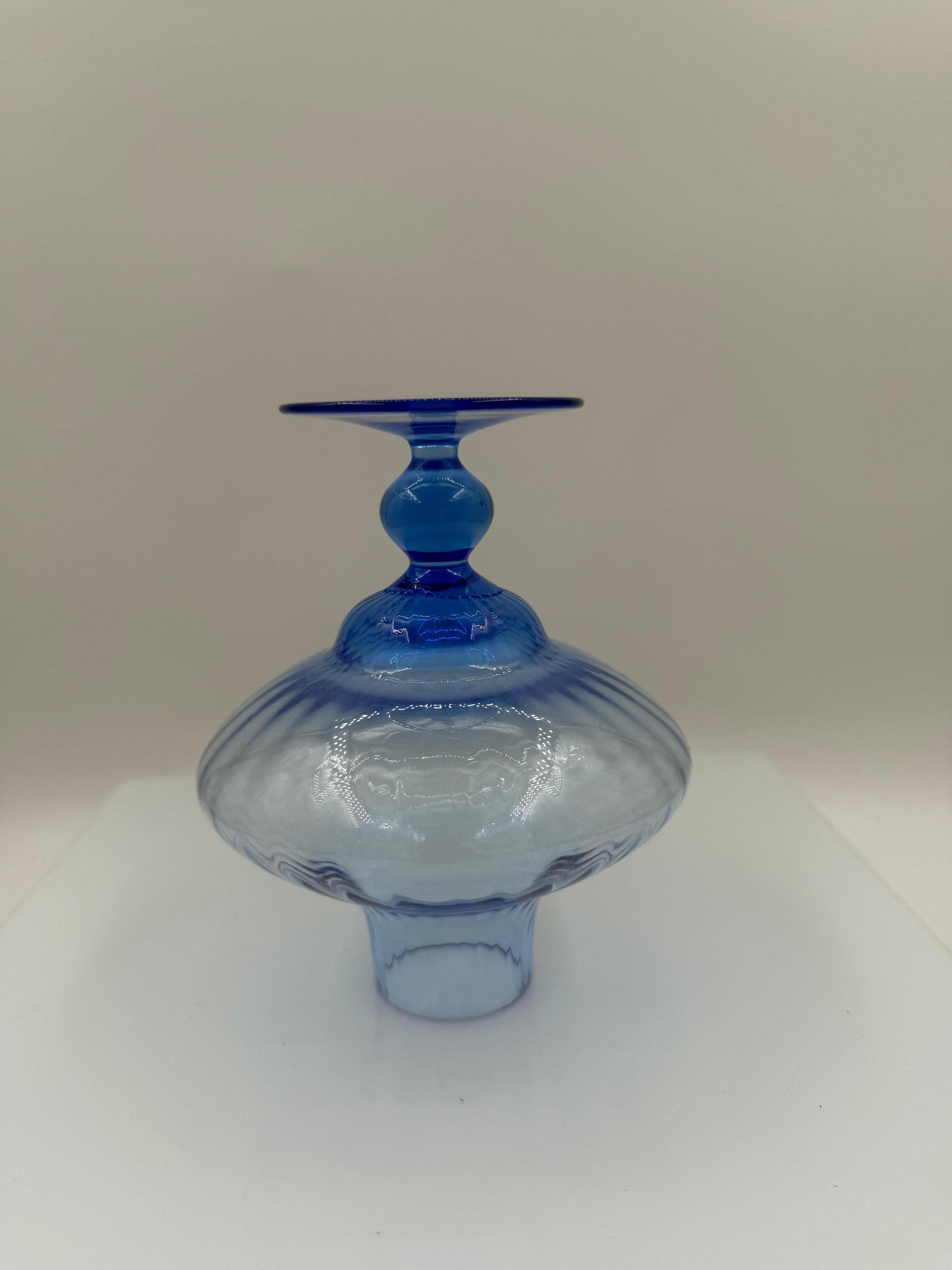 Vintage Glasvase von Lausitzer Glas, hellblau, mundgeblasen, Art Déco Stil, 1960er