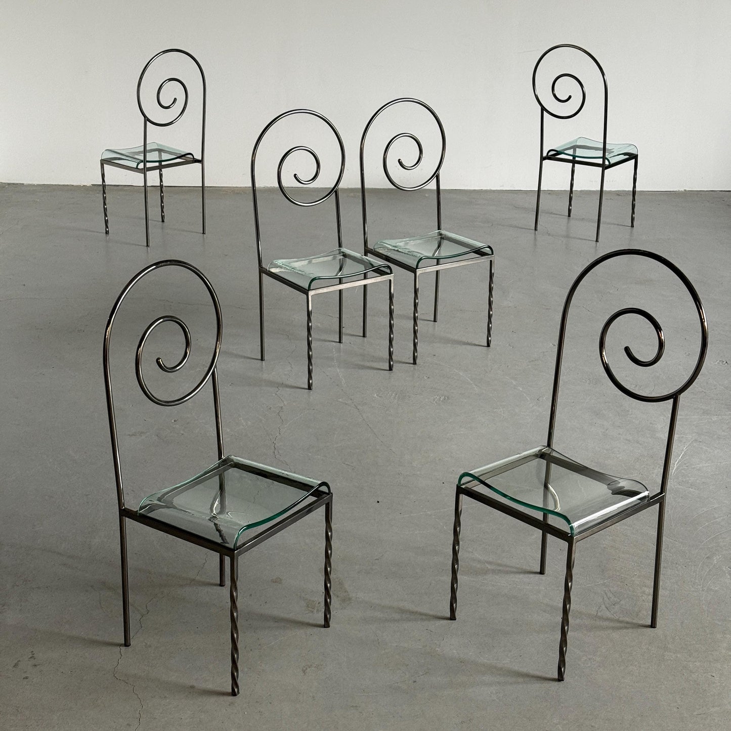 Vintage Stuhl ‘Suspiral’ von Luigi Serafini für Sawaya und Moroni
