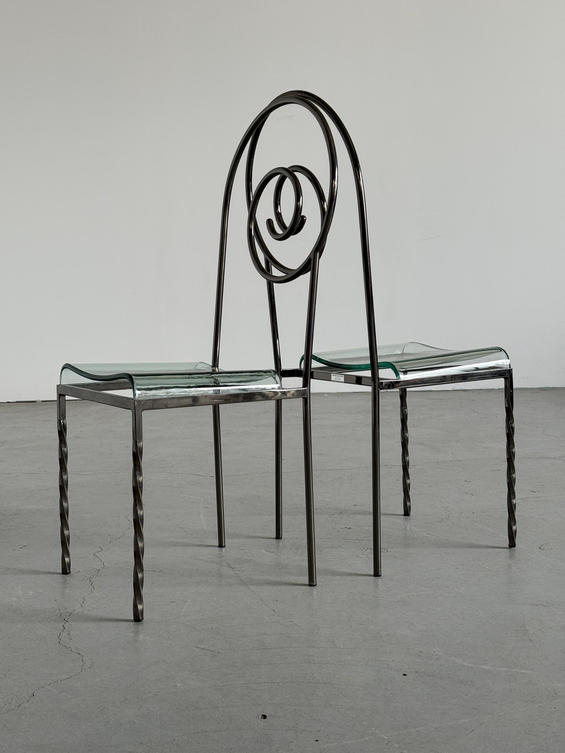 Vintage Stuhl ‘Suspiral’ von Luigi Serafini für Sawaya und Moroni
