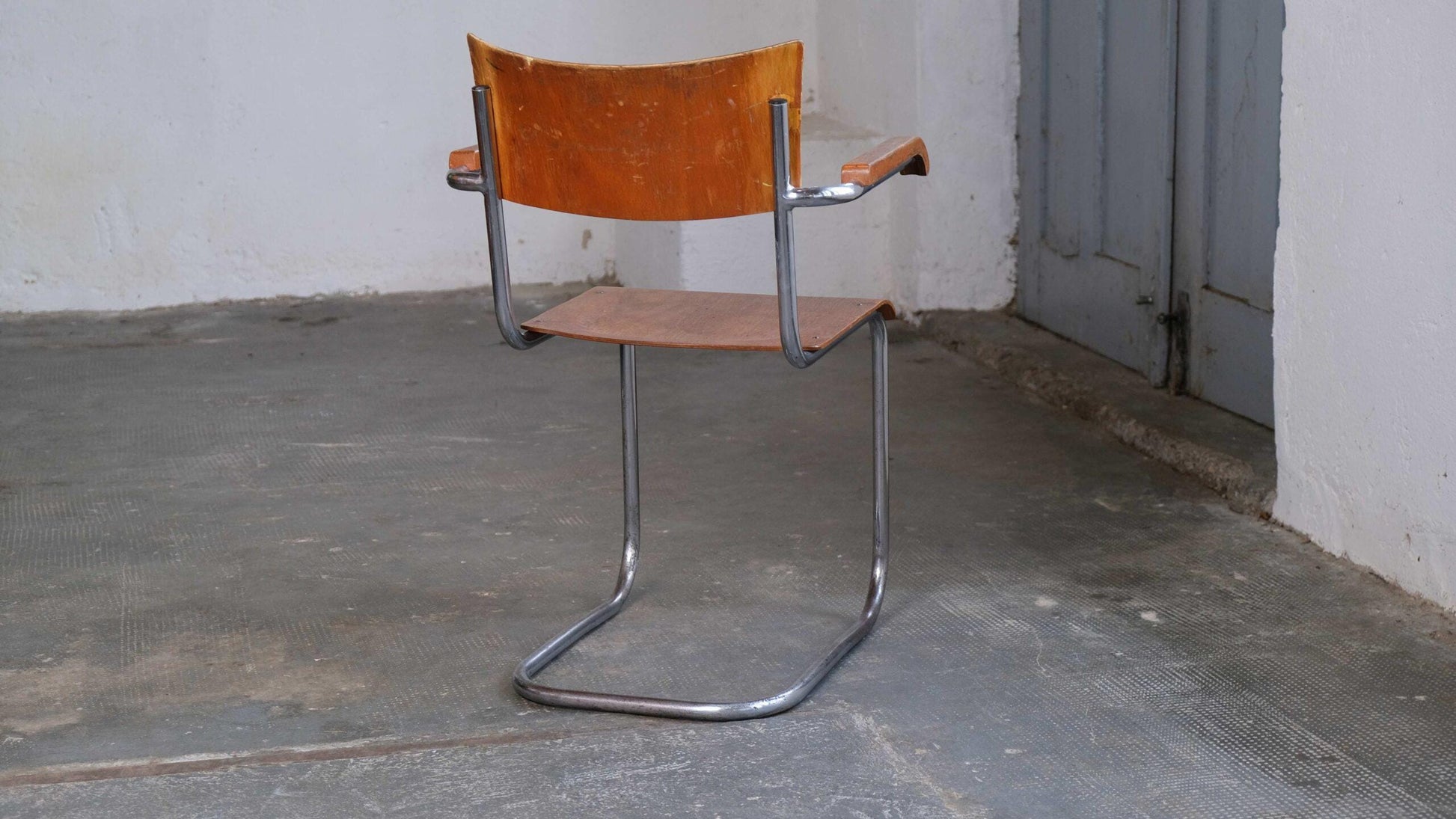 Vintage Freischwinger Armlehnstuhl "S 43 F" nach Mart Stam